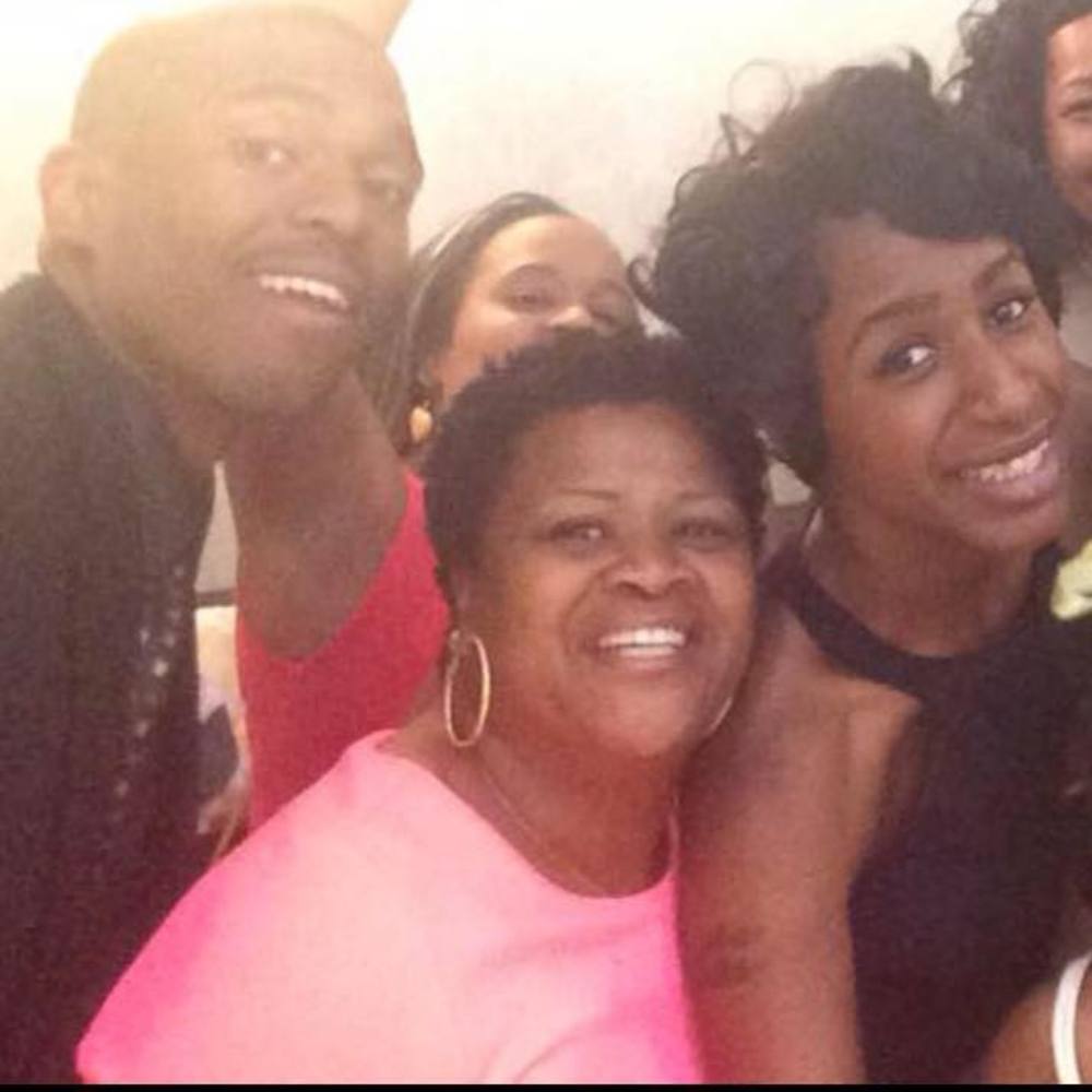 Meet your Posher, Aysha